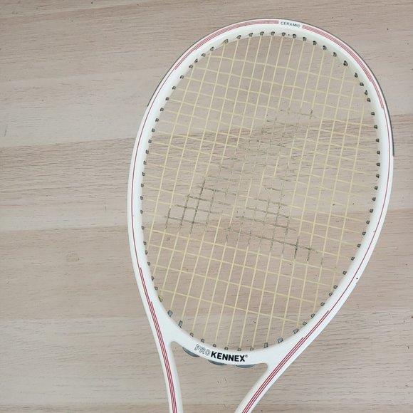 PRO KENNEX Ceramic Pro 90 (4 3/8" Grip) Good Condition - Picture 4 of 16